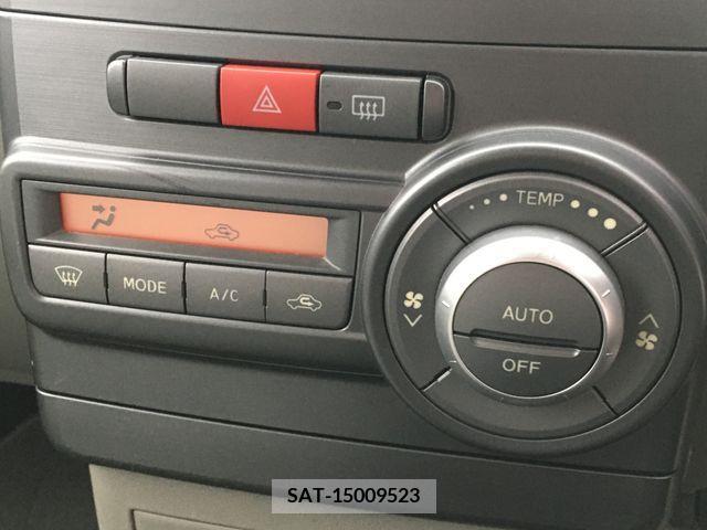 Daihatsu MOVE CONTE 2014-10 208558-10