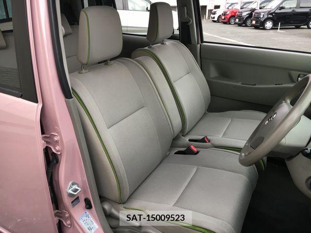 Daihatsu MOVE CONTE 2014-10 208558-19