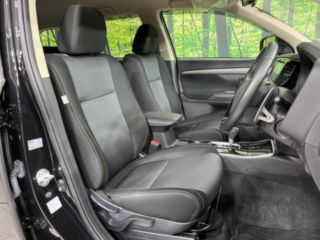 Mitsubishi OUTLANDER 2017-11 180627-8