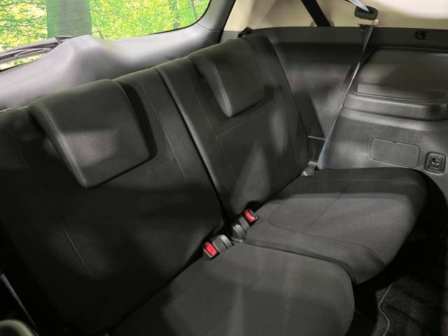 Mitsubishi OUTLANDER 2017-11 180627-10