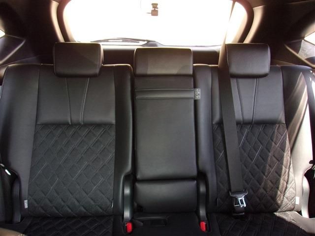Toyota HARRIER 2019-11 3559-23