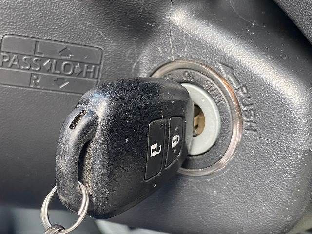 Toyota HIACE VAN 2015-09 22048-8