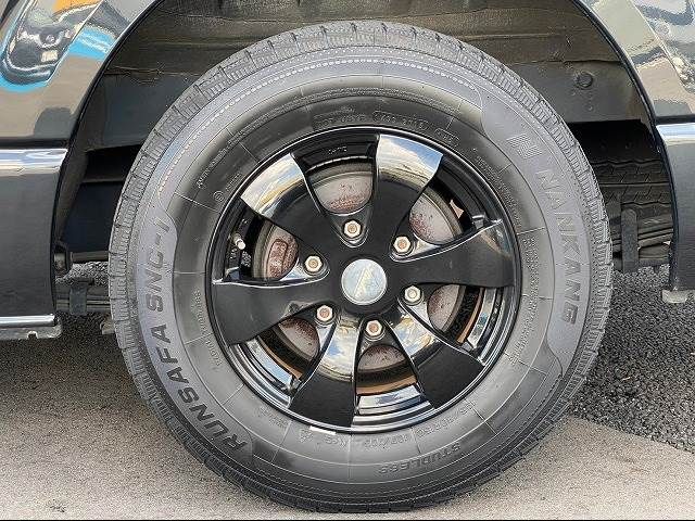 Toyota HIACE VAN 2015-09 22048-7
