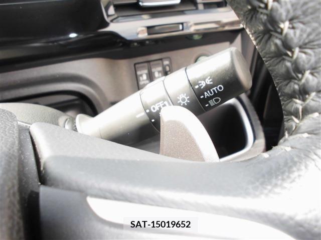 Honda e 2016-10 208178-24