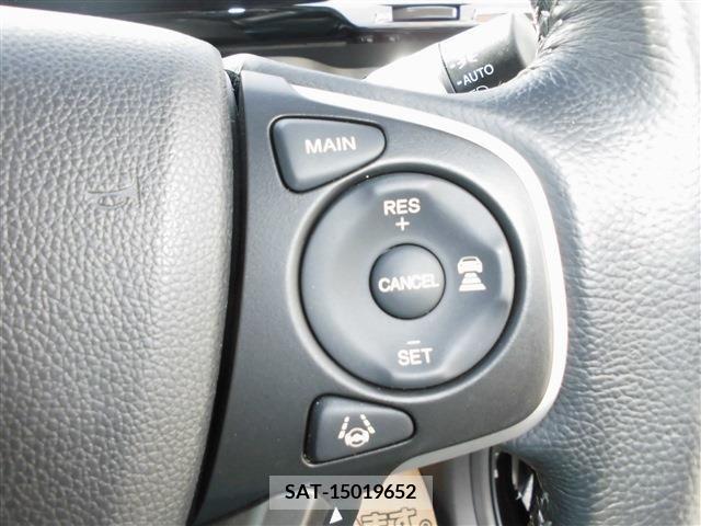 Honda e 2016-10 208178-23