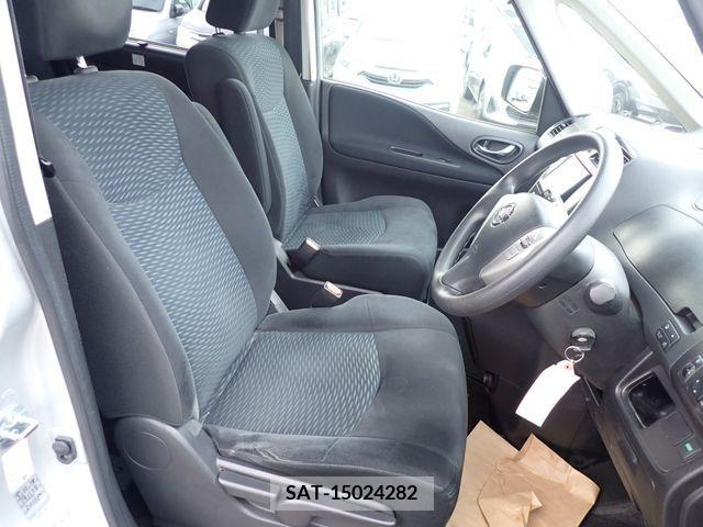 Nissan SERENA 2014-02 380535-20