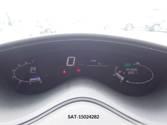 Nissan SERENA 2014-02 380535-10