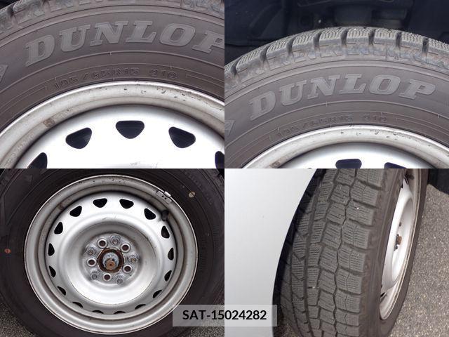 Nissan SERENA 2014-02 380535-25
