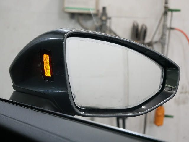 Audi A6 2022-08 22339-10