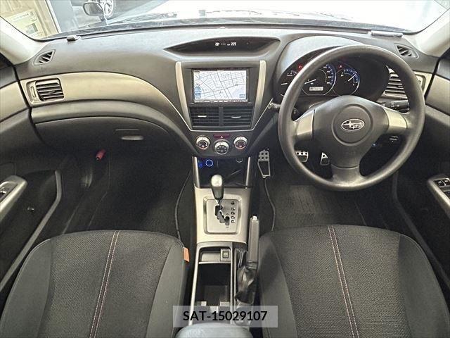 Subaru FORESTER 2009-10 380070-1