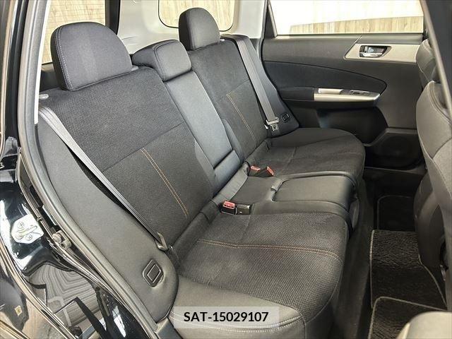 Subaru FORESTER 2009-10 380070-8