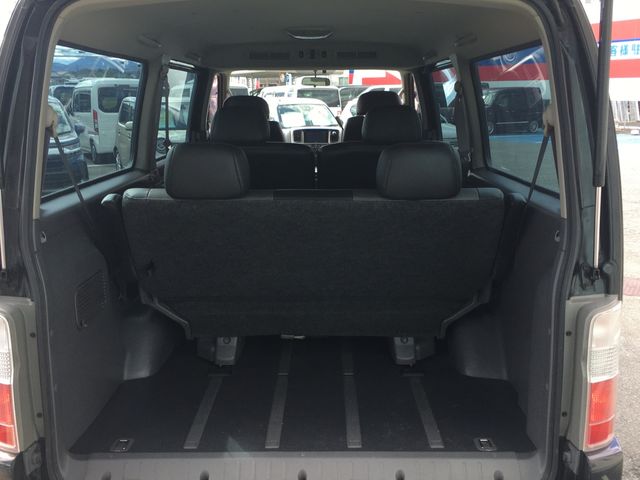 Nissan CARAVAN COACH 2005-04 12996-14