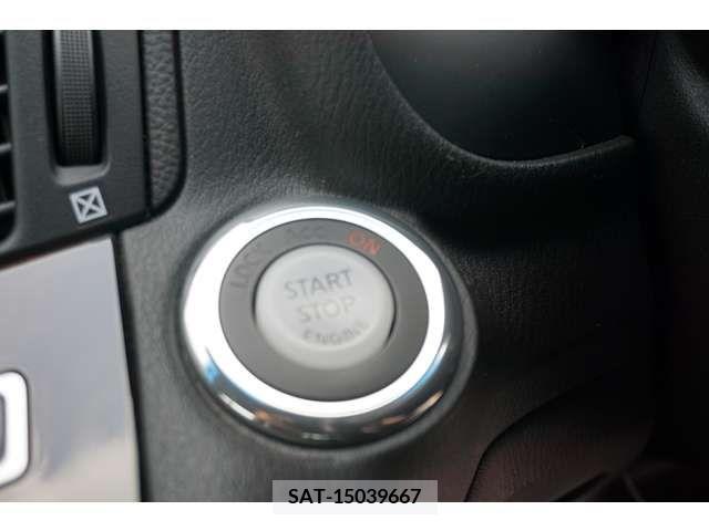Nissan FUGA 2011-12 396684-12
