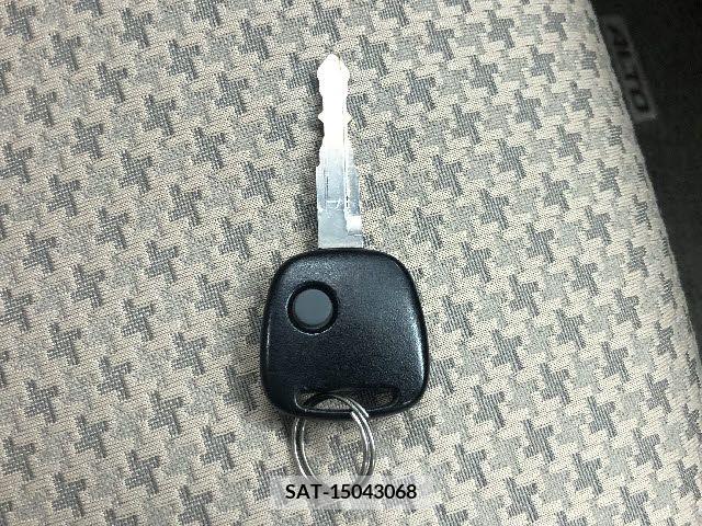 Suzuki ALTO 2013-05 378082-15