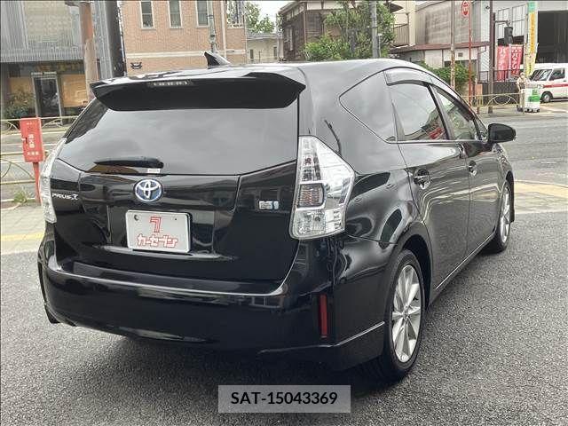 Toyota PRIUS ALPHA 2012-04 282450-6