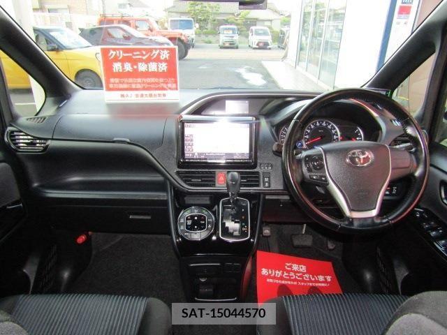 Toyota VOXY 2017-02 248200-5