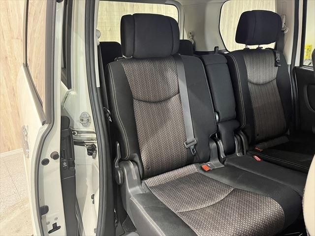 Nissan SERENA 2014-09 193097-20