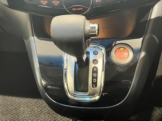 Nissan SERENA 2014-09 193097-27