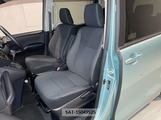 Toyota VOXY 2014-04 203561-8