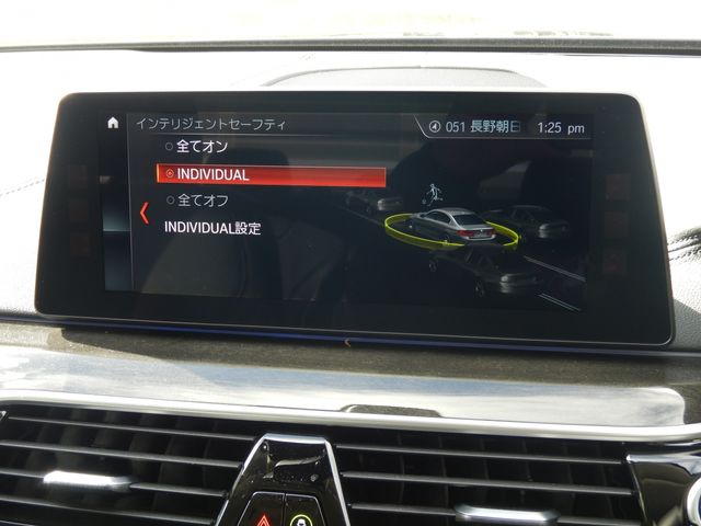 Bmw 5 SERIES 2018-07 181704-9