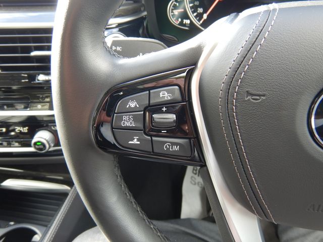 Bmw 5 SERIES 2018-07 181704-13