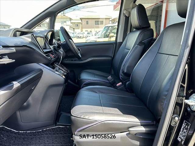Toyota VOXY 2017-05 289182-16