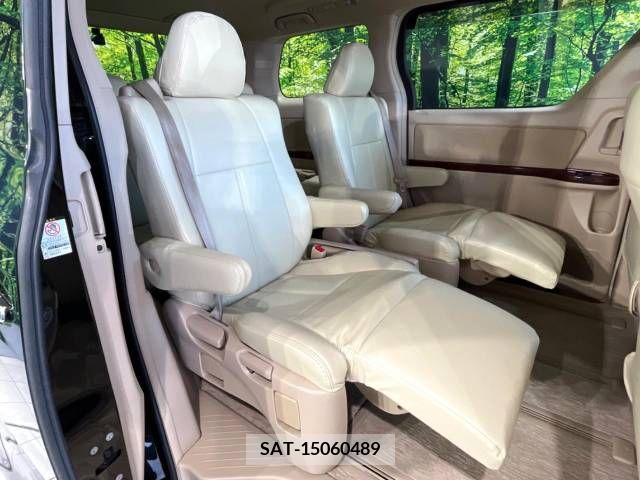 Toyota ALPHARD 2010-04 299828-9