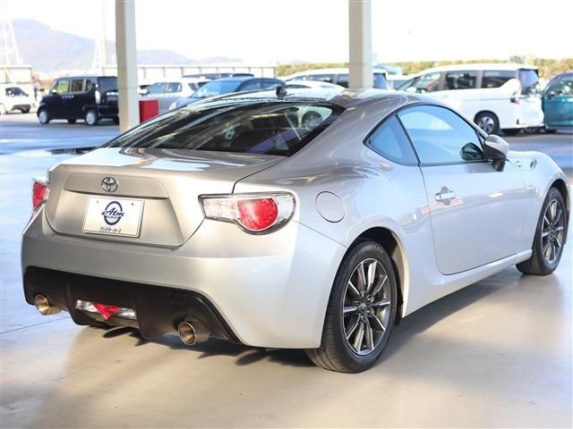 Toyota 86 2013-11 189881-3