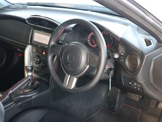 Toyota 86 2013-11 189881-10