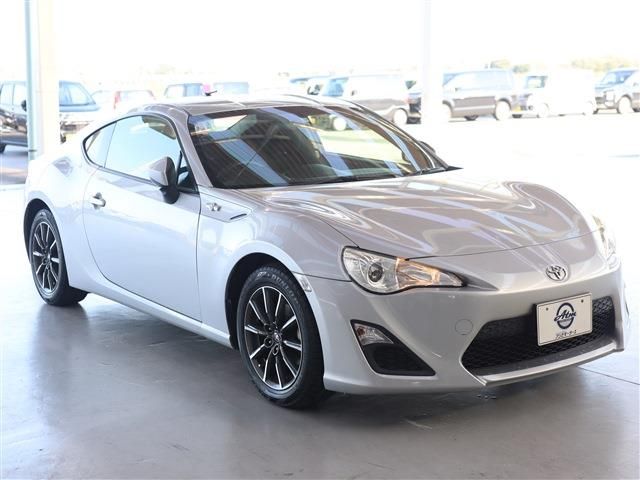 Toyota 86 2013-11 189881-2