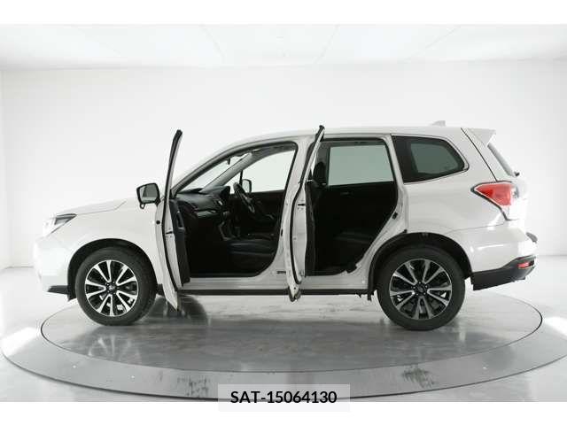 Subaru FORESTER 2017-07 239298-5