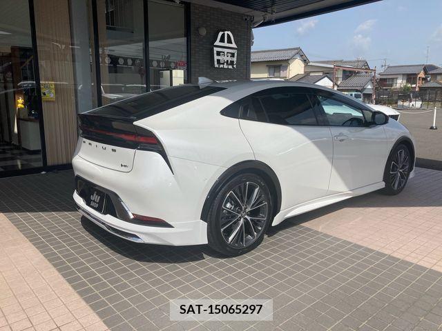 Toyota PRIUS 2023-08 246356-5