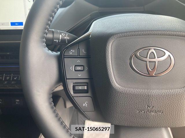 Toyota PRIUS 2023-08 246356-18