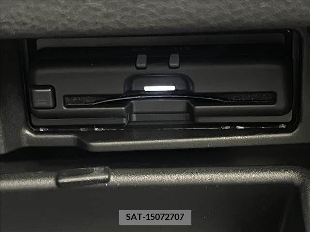 Nissan SERENA 2019-09 223609-10