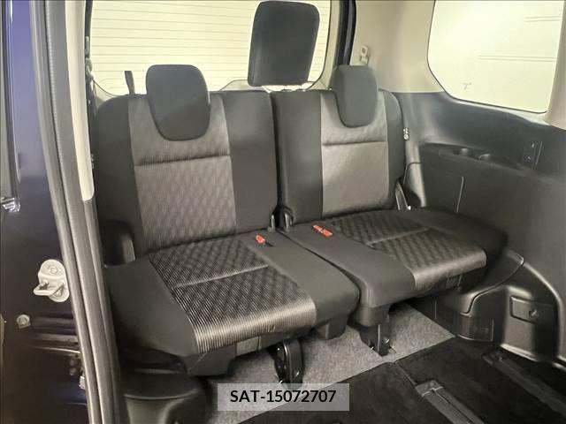 Nissan SERENA 2019-09 223609-6