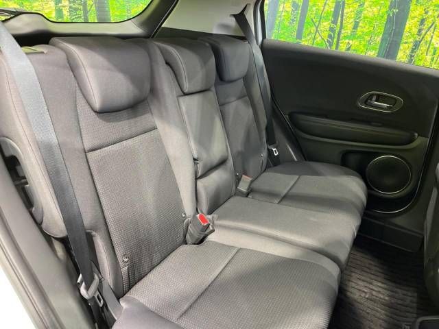 Honda VEZEL 2018-09 10888-9