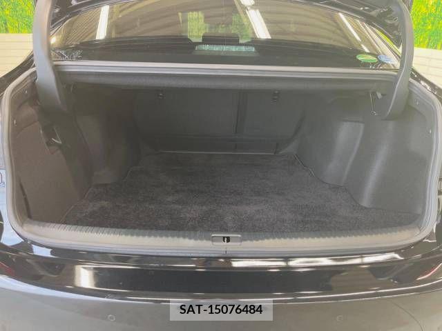 Lexus IS 2015-05 275448-10