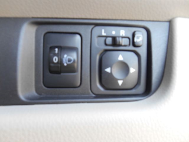 Mitsubishi EK WAGON 2018-06 182529-24