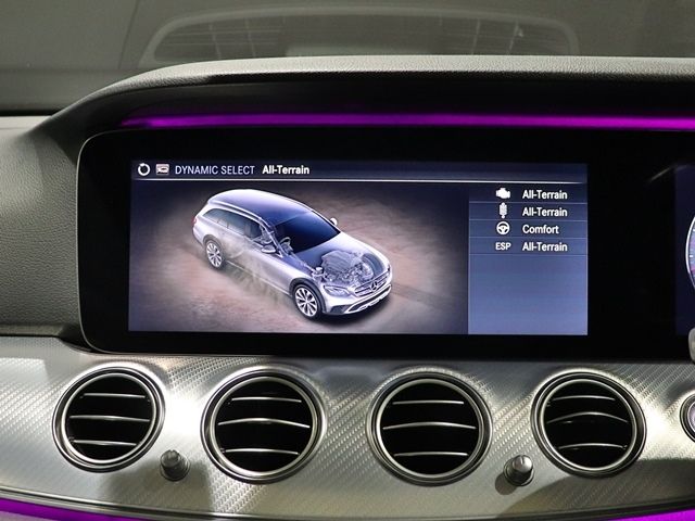 Mercedes Benz E-CLASS 2018-11 194372-20