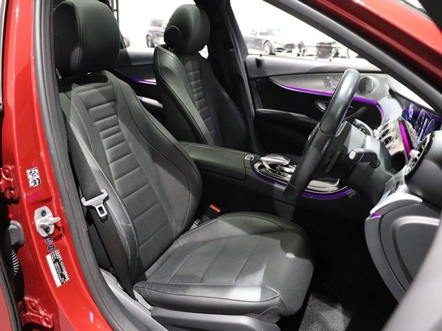 Mercedes Benz E-CLASS 2018-11 194372-25