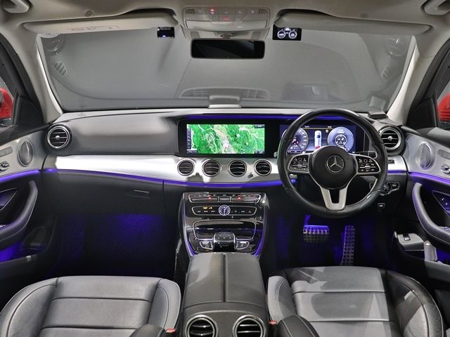Mercedes Benz E-CLASS 2018-11 194372-1