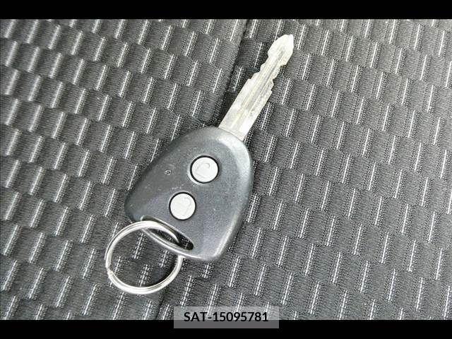 Daihatsu WAKE 2014-11 203222-4
