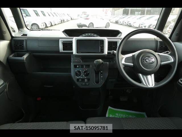 Daihatsu WAKE 2014-11 203222-2