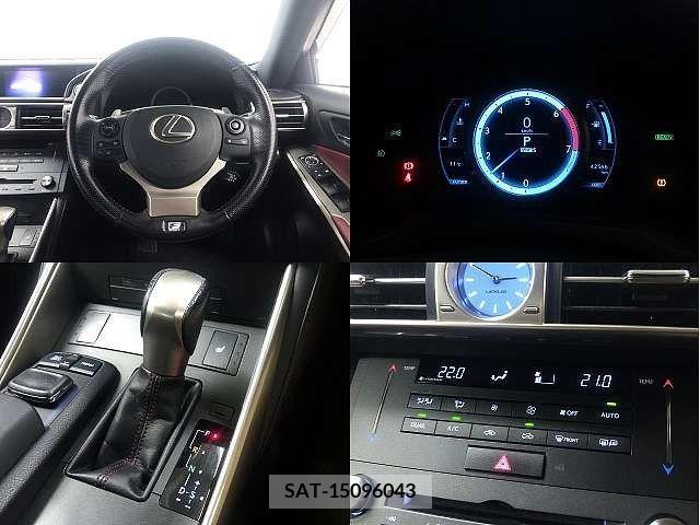 Lexus IS 2015-11 210070-5
