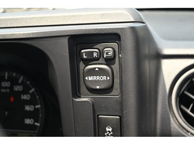 Toyota SUCCEED VAN 2018-07 8057-17