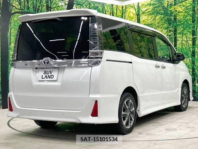 Toyota VOXY 2019-12 377880-17
