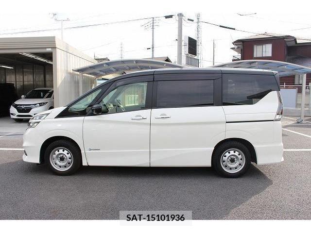 Nissan SERENA 2018-05 324968-8