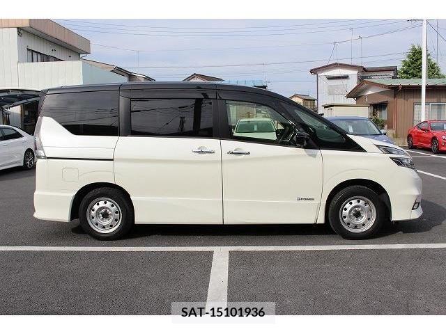 Nissan SERENA 2018-05 324968-7