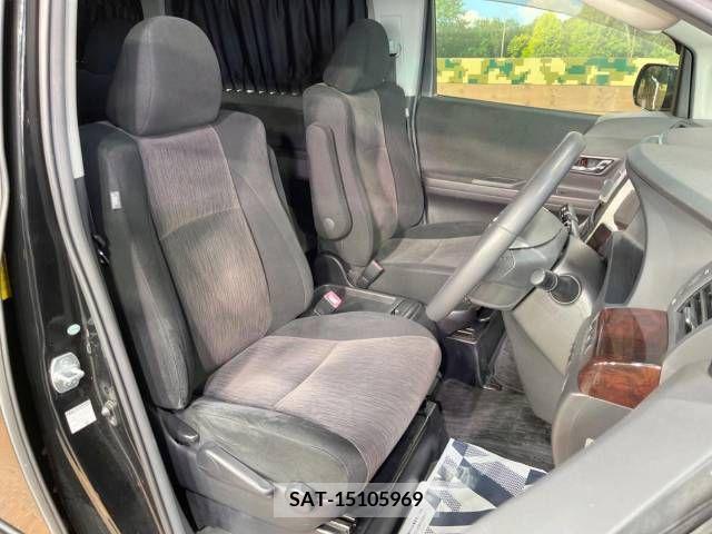 Toyota ALPHARD 2013-11 209908-9