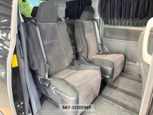 Toyota ALPHARD 2013-11 209908-10